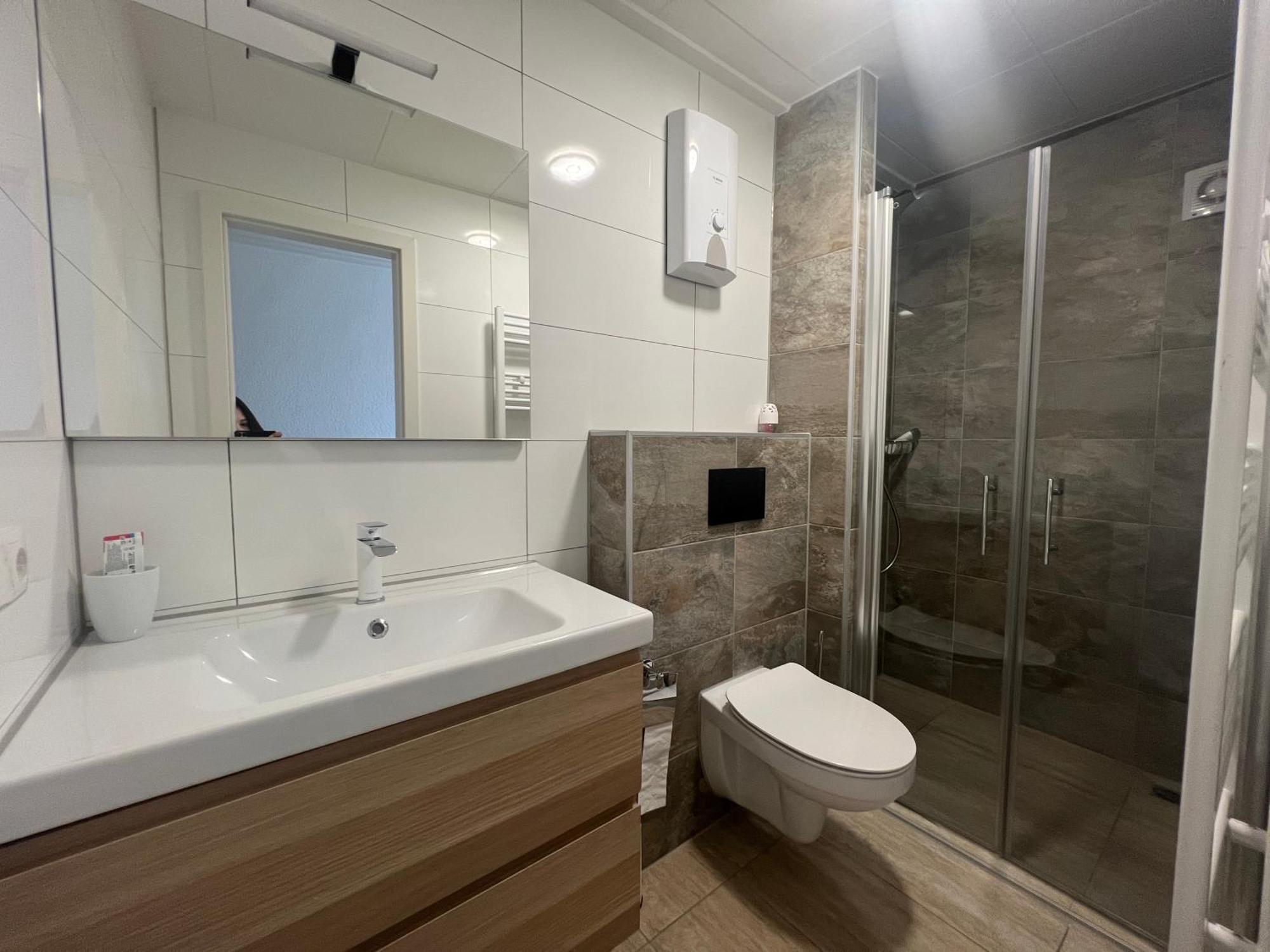 Bequemes Zimmer In Moderner Unterkunft My Pension Duisburgo Esterno foto