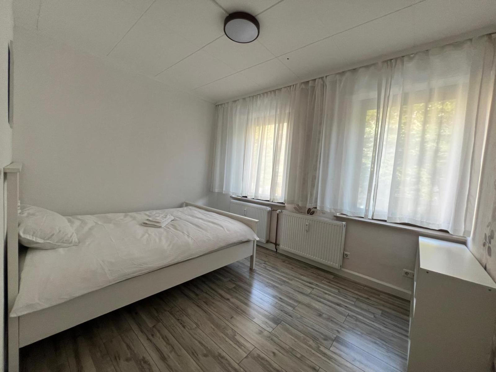 Bequemes Zimmer In Moderner Unterkunft My Pension Duisburgo Esterno foto