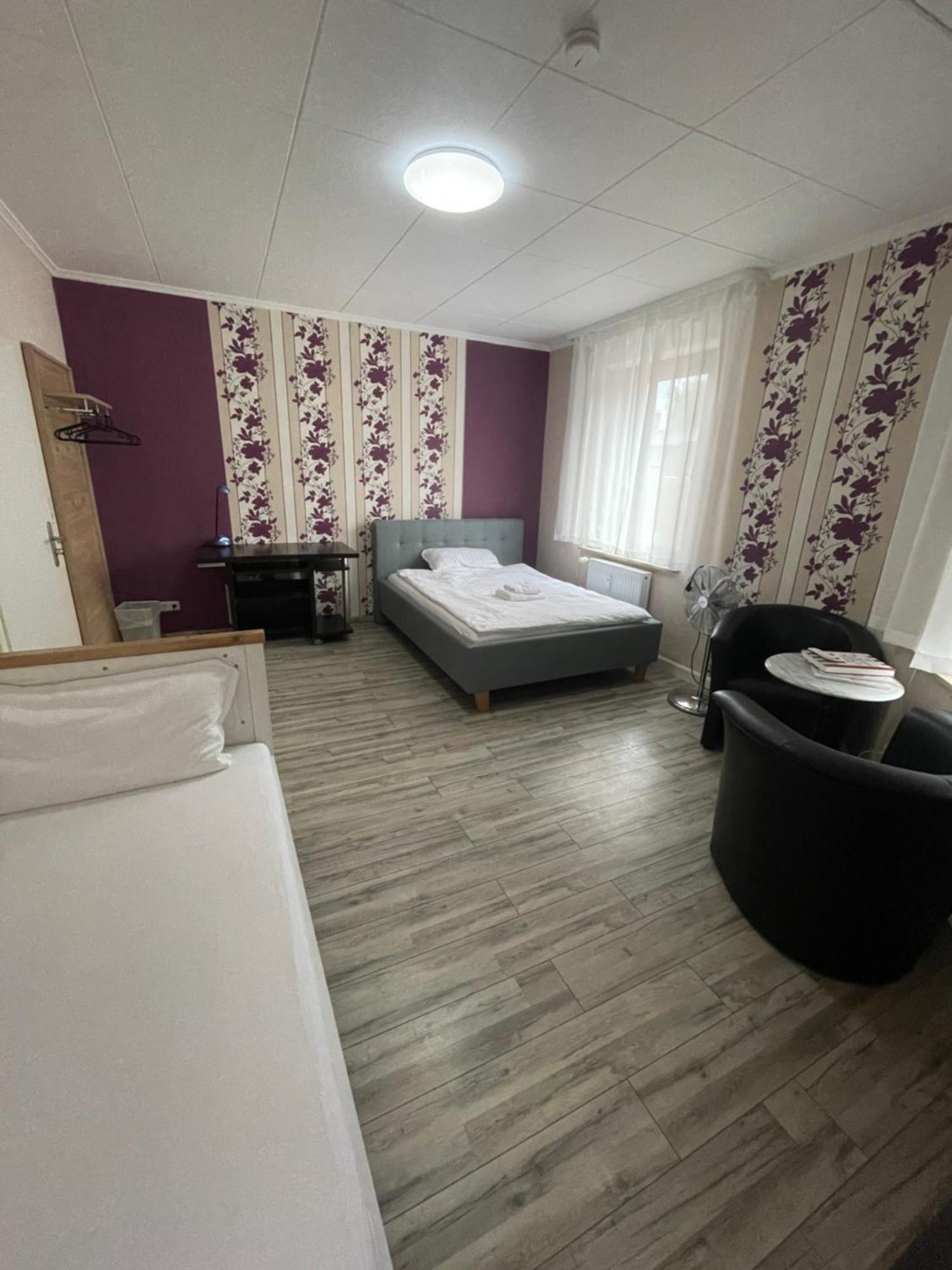 Bequemes Zimmer In Moderner Unterkunft My Pension Duisburgo Esterno foto